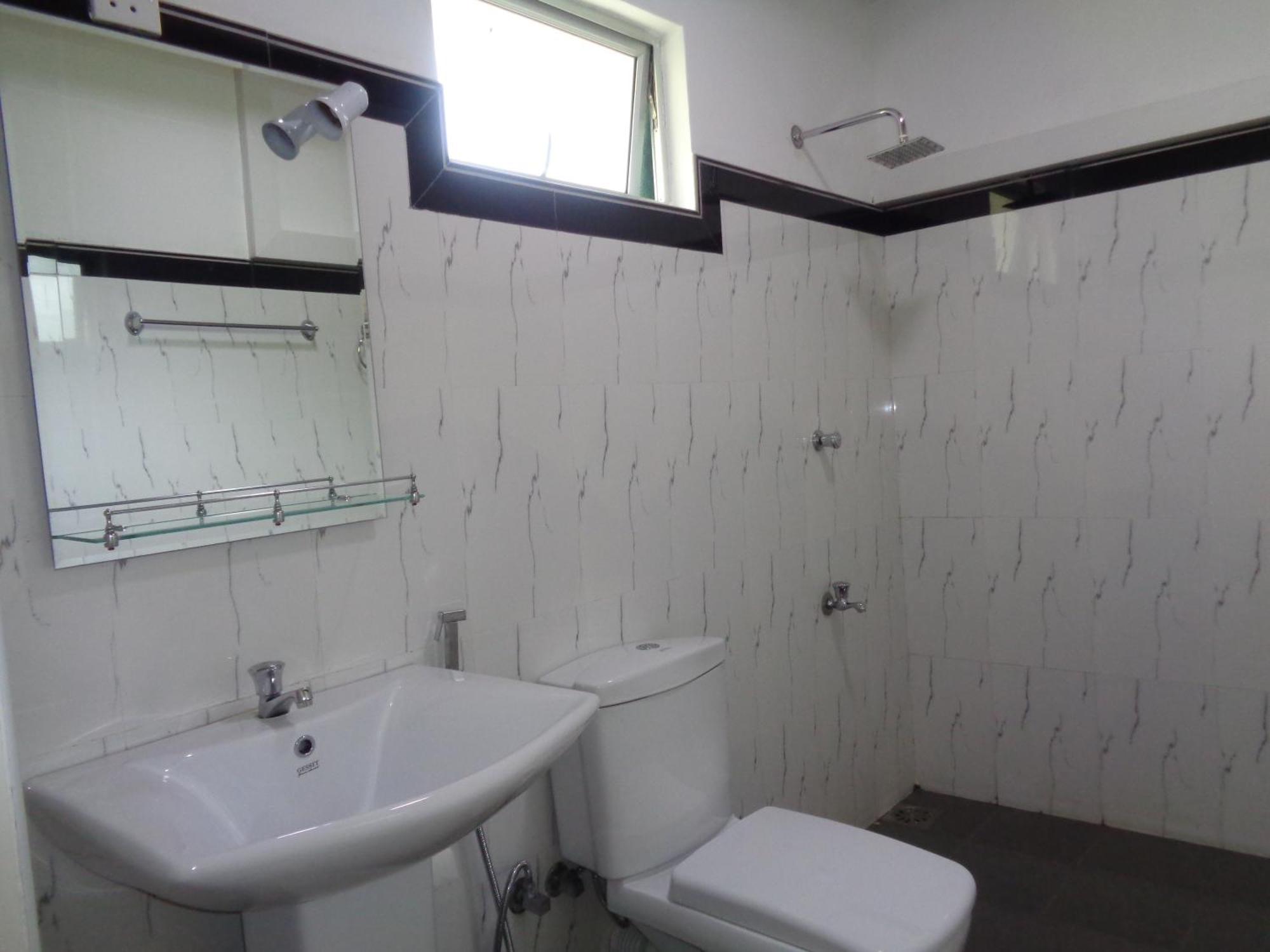 Hotel Man Guest Polonnaruwa Habitación foto