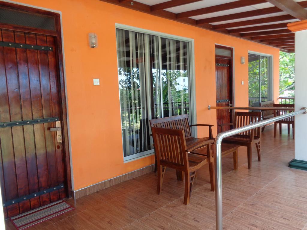 Hotel Man Guest Polonnaruwa Exterior foto
