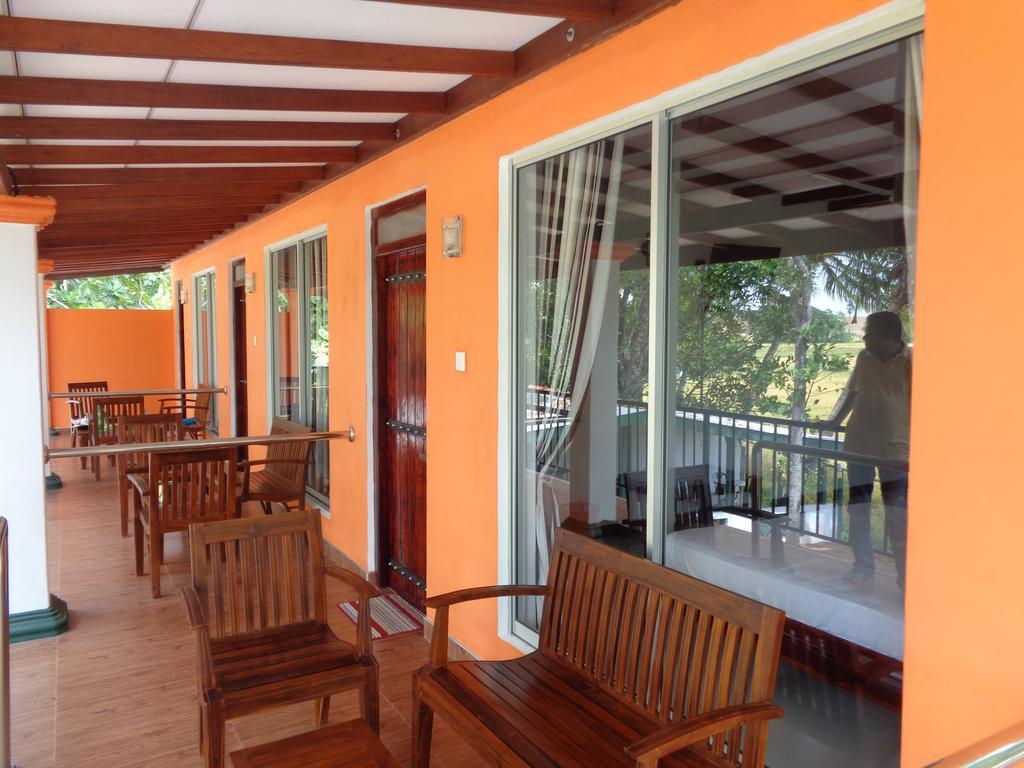 Hotel Man Guest Polonnaruwa Exterior foto